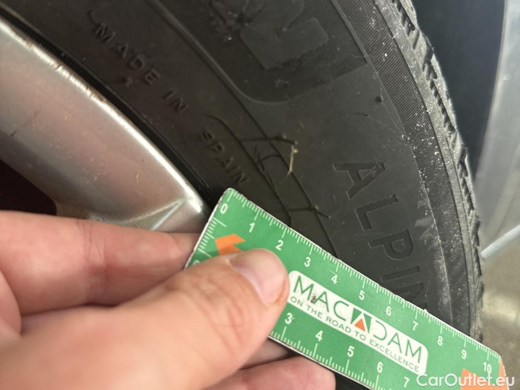  Seat  Leon SEAT  Sportstourer / 2020 / 5P / Break 1.0 eTSI 110 DSG S&S Style Business #8