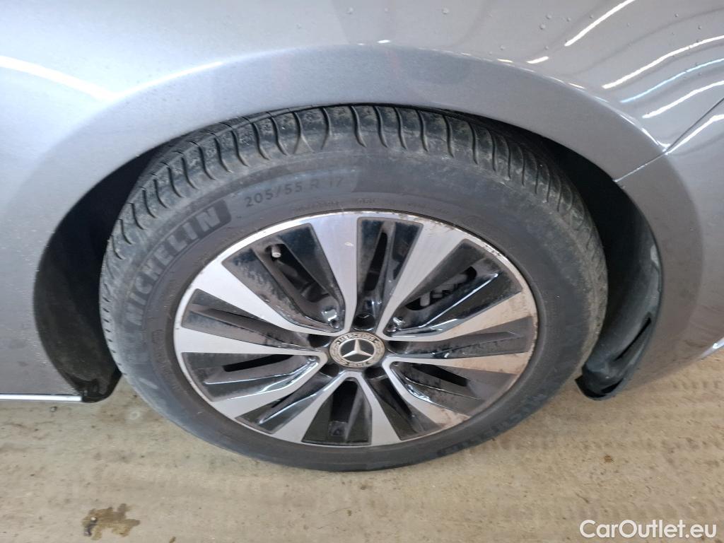  Mercedes  A-Klasse MERCEDES-BENZ Classe A Compact / 2018 / 5P / Berline A 180 d Business Line 8G-DCT #26