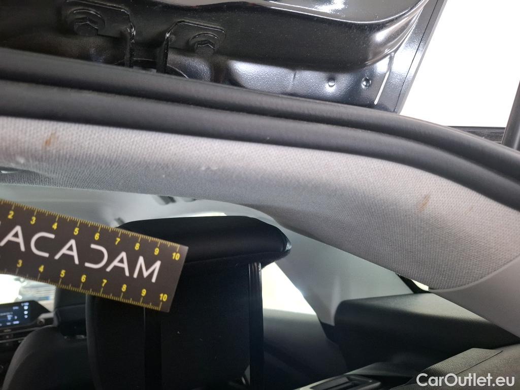  Citroen  C4  Berline Feel Pack 1.2 PureTech 130CV BVA8 6E #36