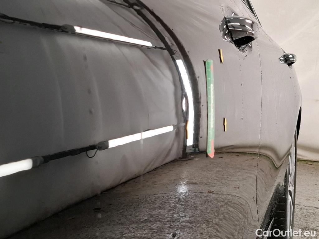  Mercedes  CLA-Klasse MERCEDES-BENZ CLA Coupe / 2019 / 4P / Coupé CLA 200 d Business Line BA8 #3