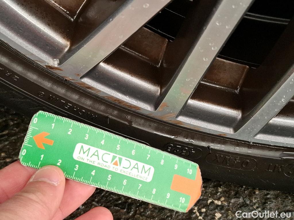  Mercedes  CLA-Klasse MERCEDES-BENZ CLA Coupe / 2019 / 4P / Coupé CLA 200 d Business Line BA8 #16