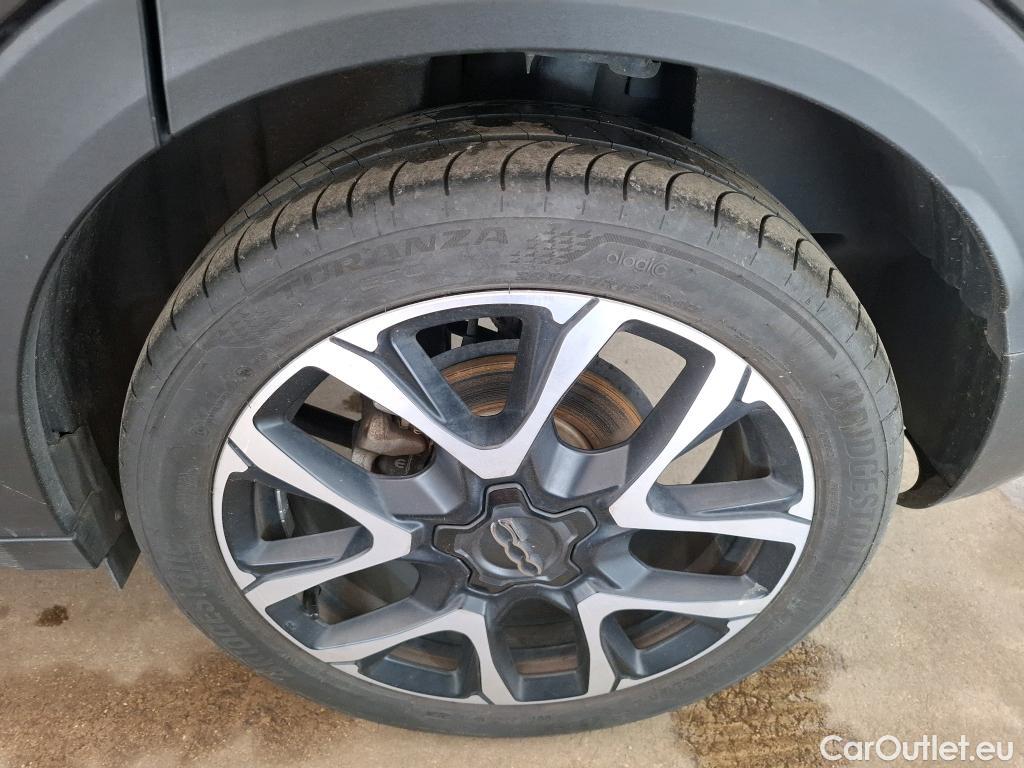  Fiat  500 FIAT X / 2018 / 5P / SUV 1.3 FFly T T4 150ch Cross DCT  #27