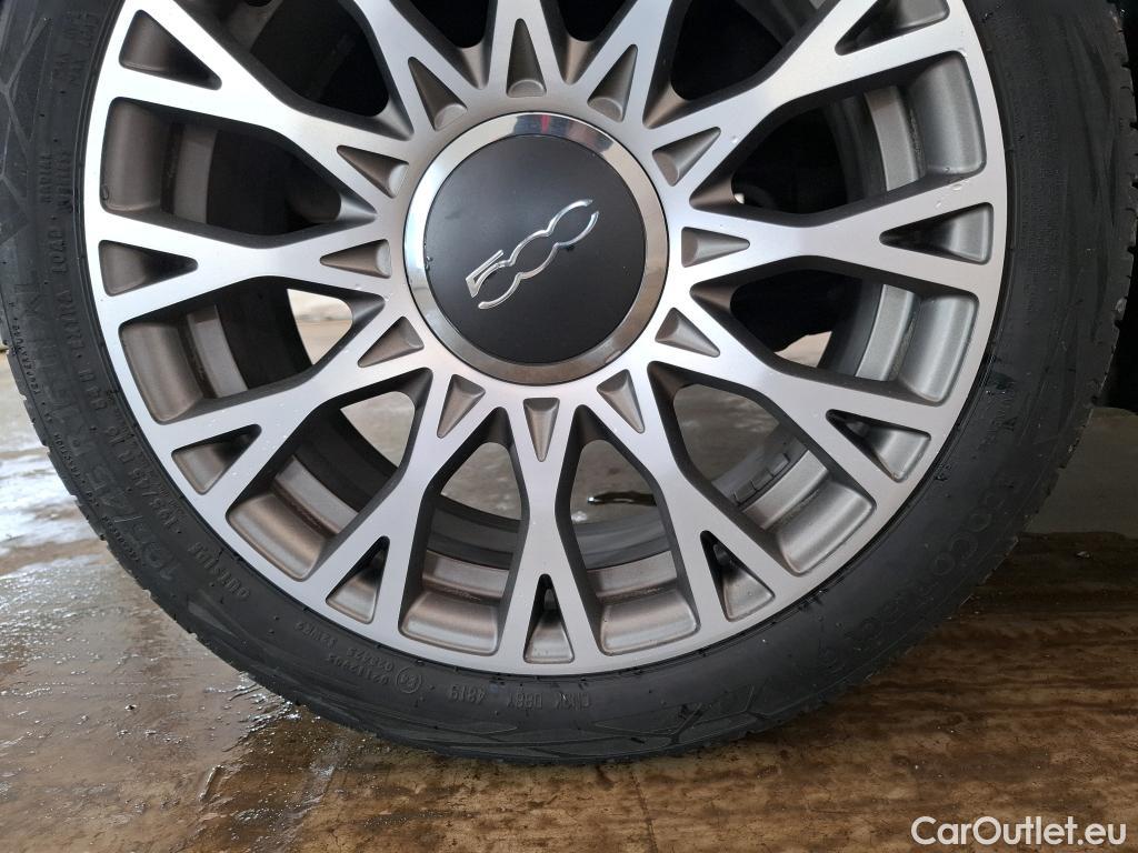  Fiat  500 FIAT  / 2015 / 3P / Berline 1.0 70ch BSG Star #2