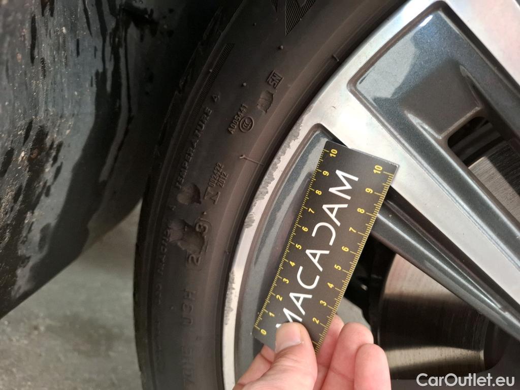  Bmw  Serie 1 BMW Série 1 / 2019 / 5P / Berline 116i DKG7 Business Design #13