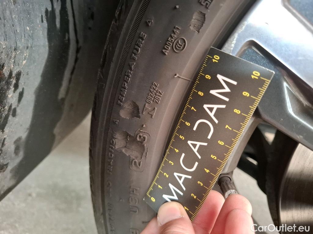  Bmw  Serie 1 BMW Série 1 / 2019 / 5P / Berline 116i DKG7 Business Design #2