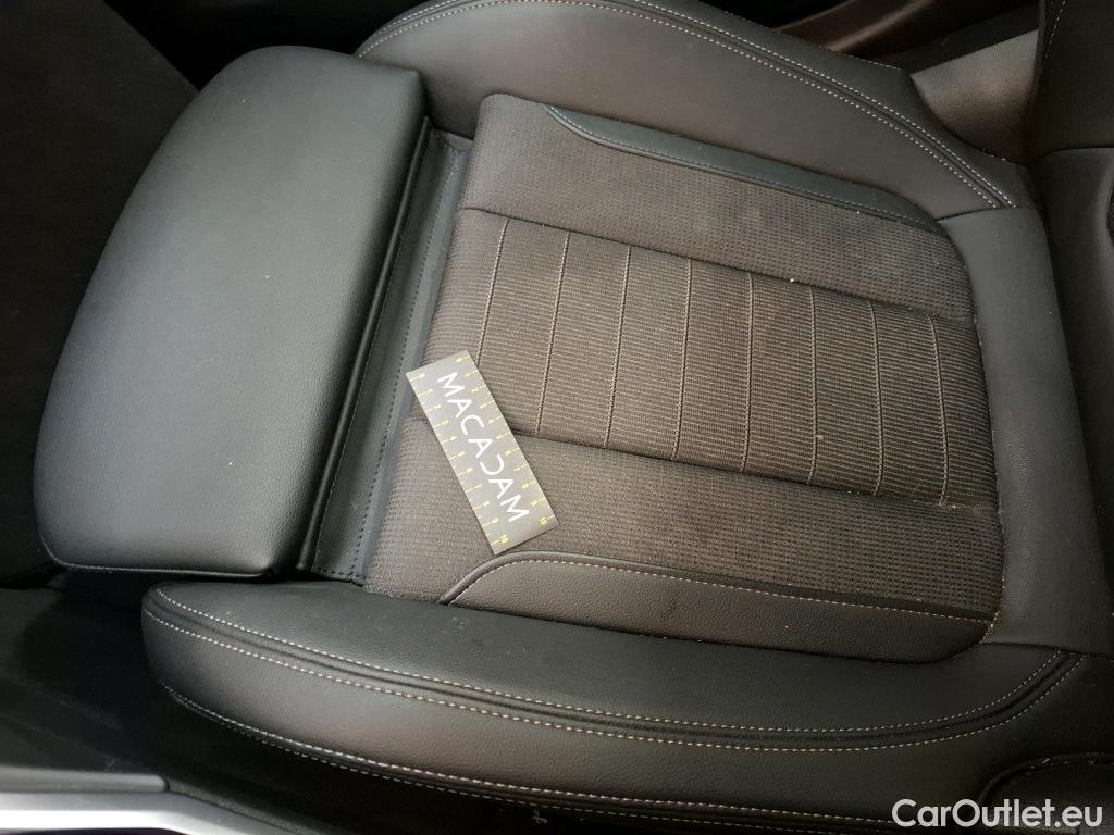  Bmw  Serie 3 BMW Série 3 Berline / 2022 / 4P / Berline 320e 204ch Business Design BVA8 Hybride #46