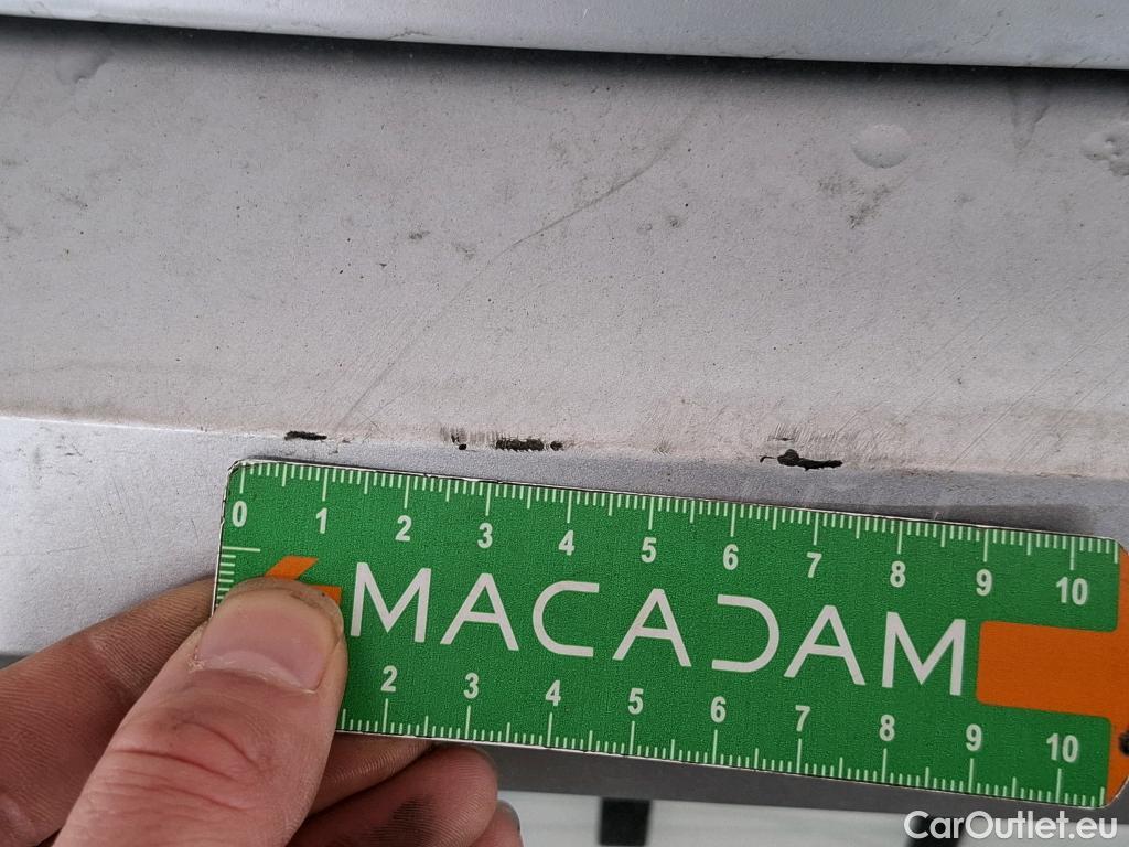  Volkswagen  Golf  VOLKSWAGEN / 2020 / 5P / Berline 2.0 TDI SCR 150 DSG7 Life Busi 1st #19