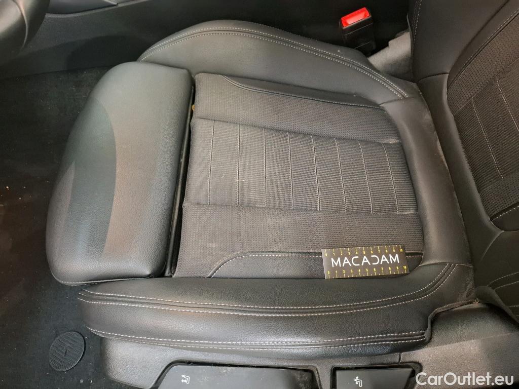  Bmw  Serie 3 BMW Série 3 Berline / 2022 / 4P / Berline 320e 204ch Business Design BVA8 Hybride #47