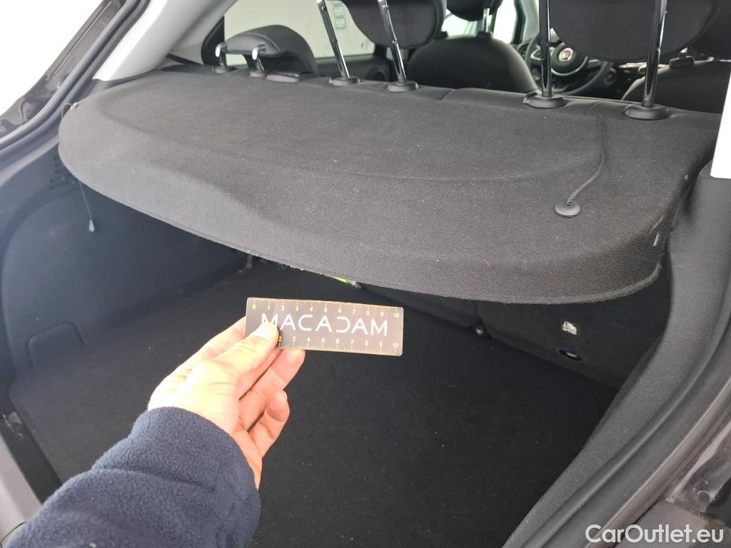  Fiat  500 FIAT X / 2018 / 5P / SUV 1.3 FFly T T4 150ch Cross DCT  #17