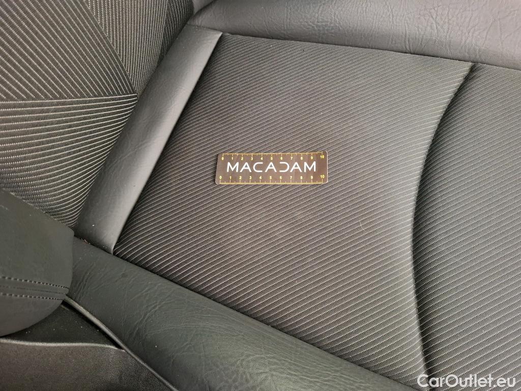  Fiat  500 FIAT X / 2018 / 5P / SUV 1.3 FFly T T4 150ch Cross DCT  #16