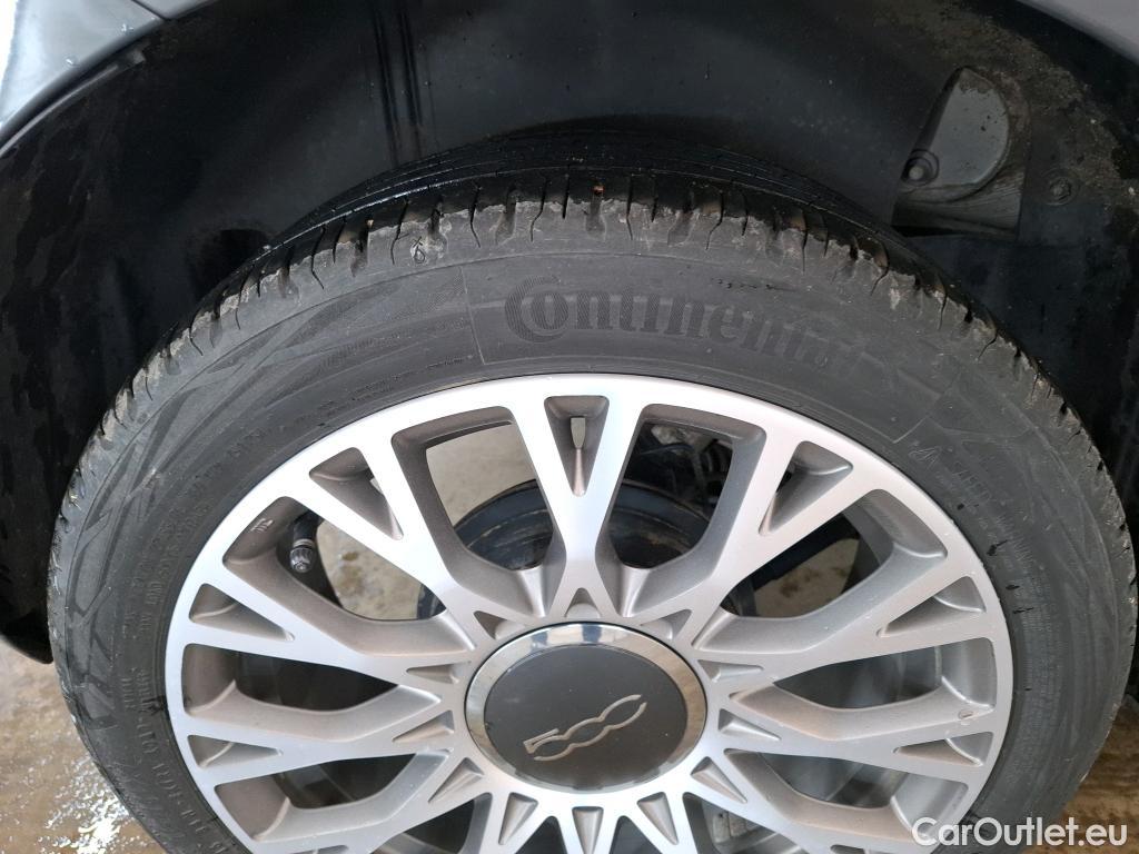  Fiat  500 FIAT  / 2015 / 3P / Berline 1.0 70ch BSG Star #1