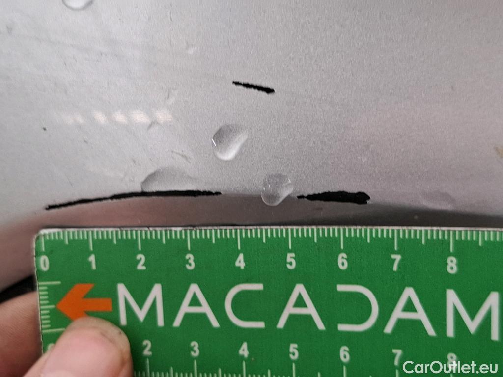  Volkswagen  Golf  VOLKSWAGEN / 2020 / 5P / Berline 2.0 TDI SCR 150 DSG7 Life Busi 1st #7