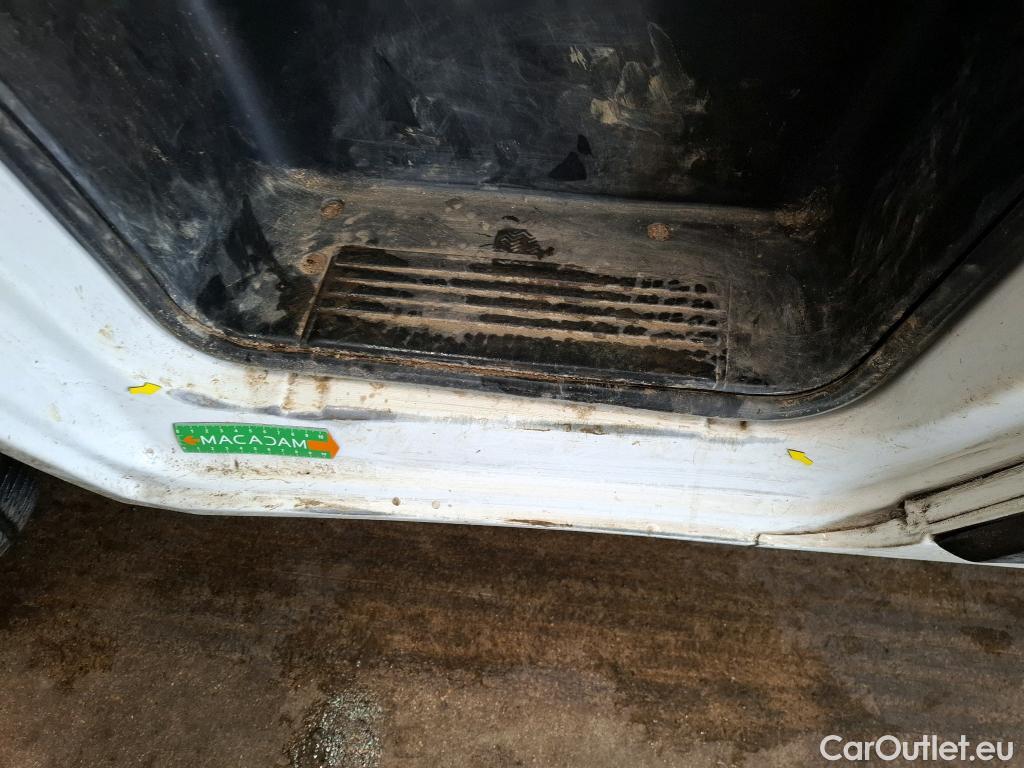  Citroen  Jumper CITROEN  VU 4p Fourgon 35 L2H2 BlueHDi 130 BVM6 Club #26