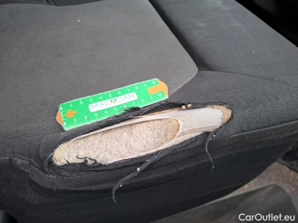  Volkswagen  Crafter VOLKSWAGEN  / 2017 / 4P / Fourgon tôlé 2.0 TDI 140 35 L4H3 Procab Business Line #8