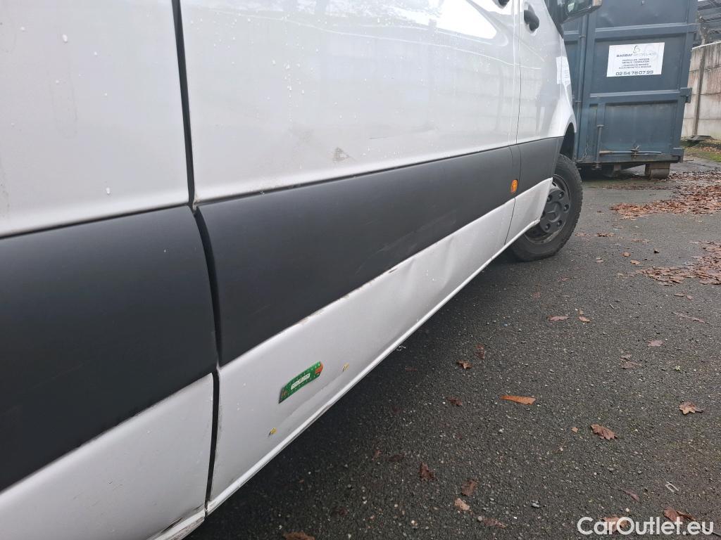  Mercedes  Sprinter MERCEDES-BENZ  / 2018 / 4P / Fourgon tôlé 519 FG 43 3,5t SELECT Propu. #3