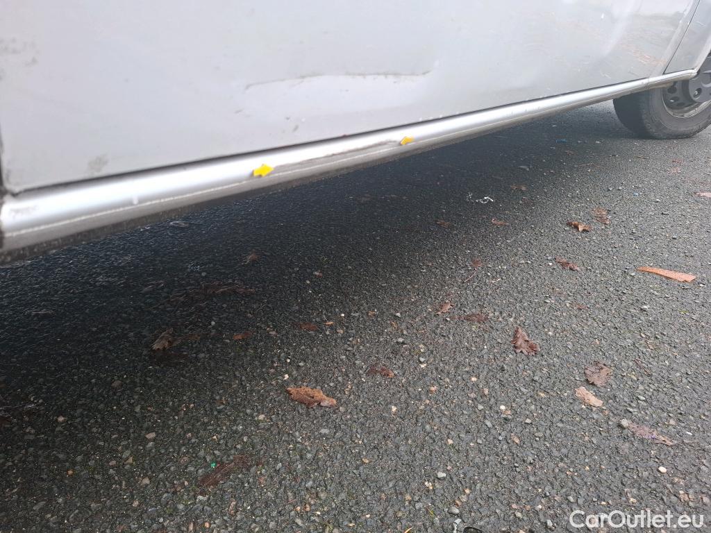  Mercedes  Sprinter MERCEDES-BENZ  / 2018 / 4P / Fourgon tôlé 519 FG 43 3,5t SELECT Propu. #13