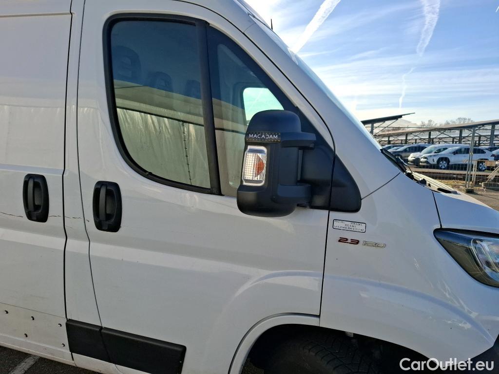  Fiat  Ducato FIAT  2014 4P Fourgon tôlé 2.3 Multijet 120 3.0 M H2 Business #24