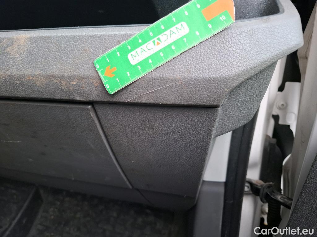  Volkswagen  Crafter VOLKSWAGEN  / 2017 / 4P / Fourgon tôlé 2.0 TDI 140 35 L4H3 Procab Business Line #38