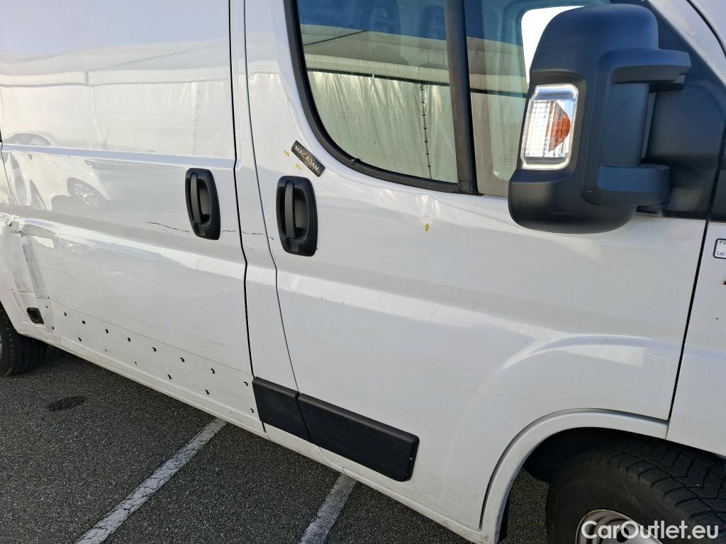  Fiat  Ducato FIAT  2014 4P Fourgon tôlé 2.3 Multijet 120 3.0 M H2 Business #47