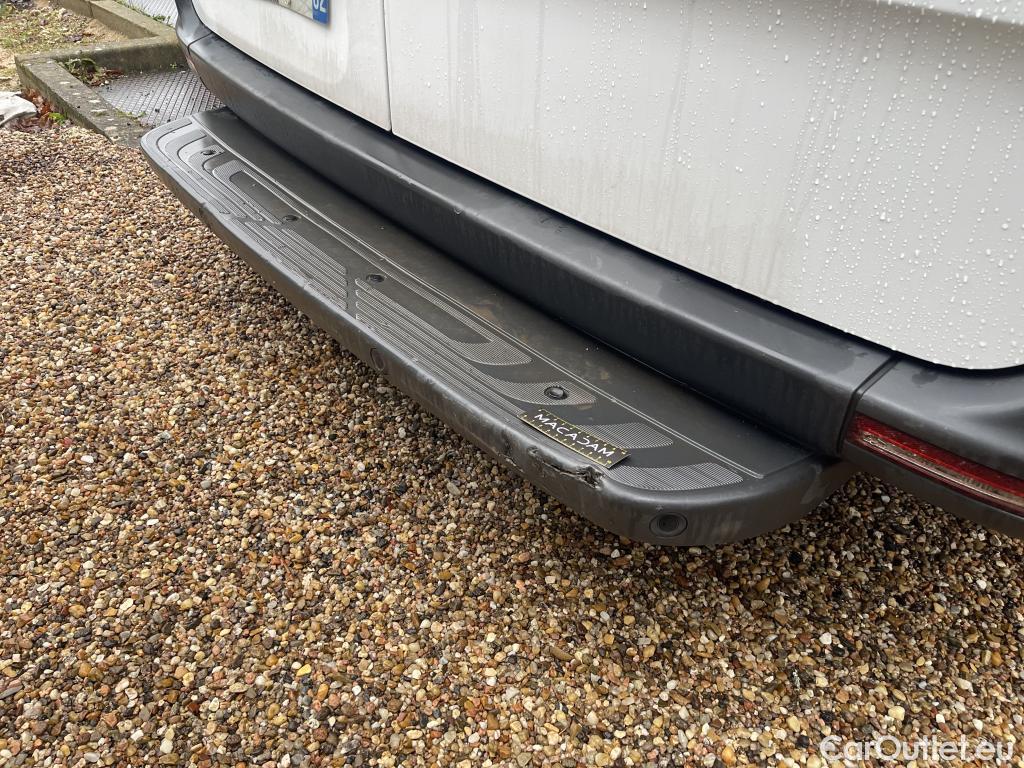  Mercedes  Sprinter MERCEDES-BENZ  / 2018 / 4P / Fourgon tôlé 519 FG 43 3,5t SELECT Propu. #8