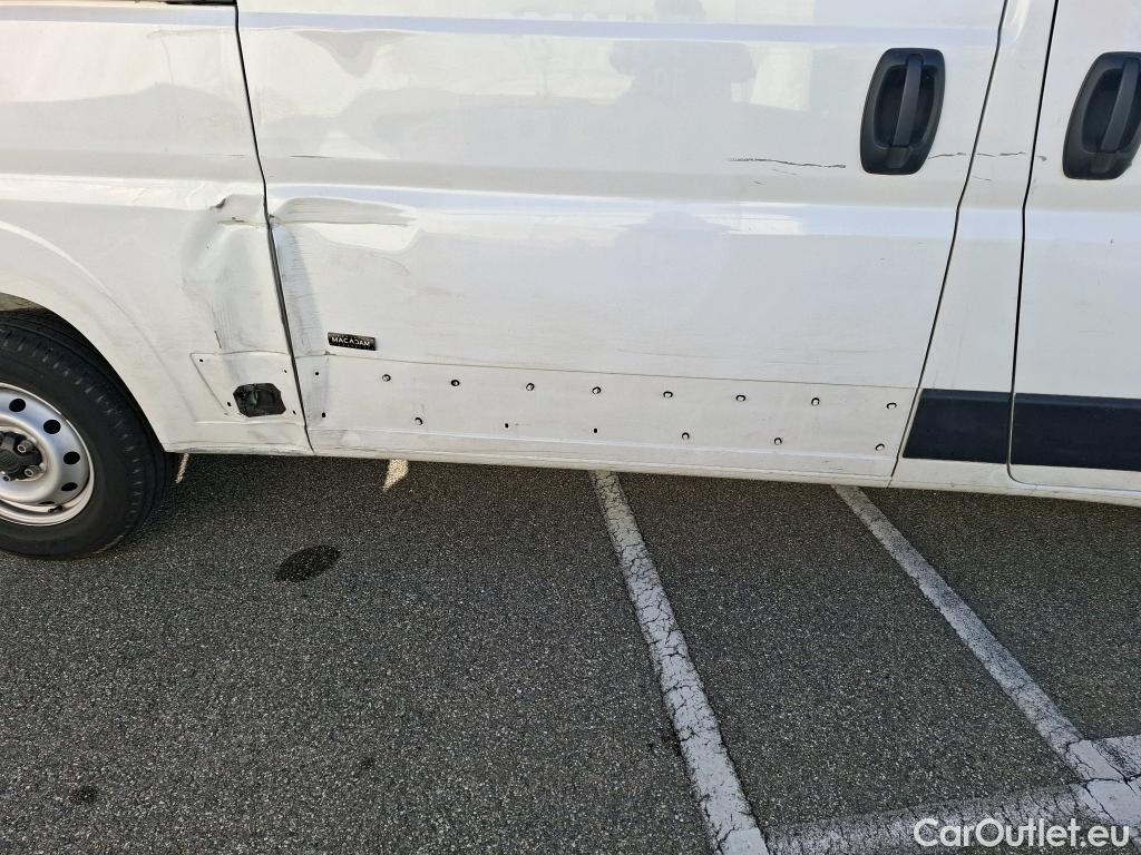  Fiat  Ducato FIAT  2014 4P Fourgon tôlé 2.3 Multijet 120 3.0 M H2 Business #37