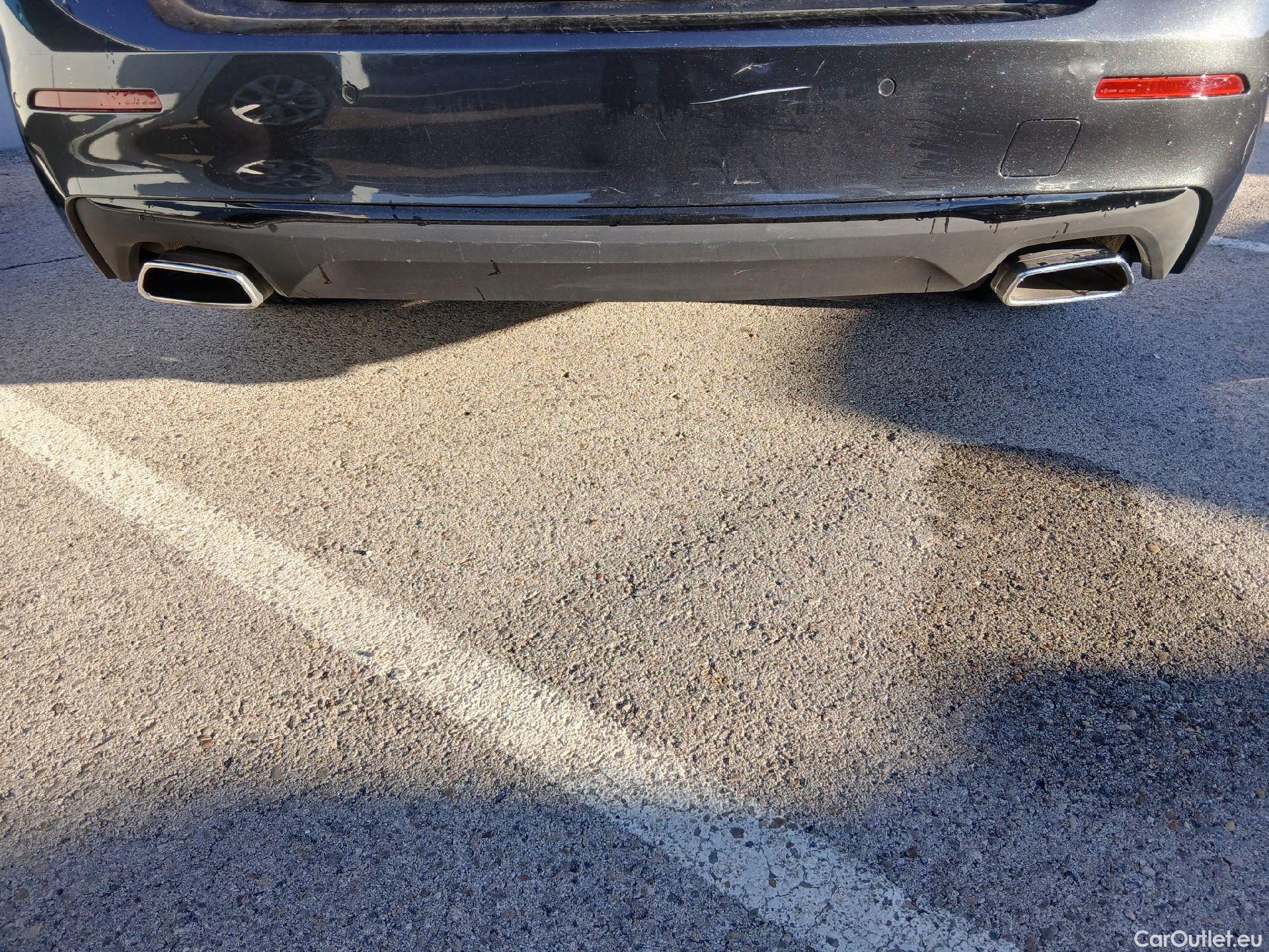  Bmw  Serie 5 BMW  / 2020 / 4P / sedán 520e #25