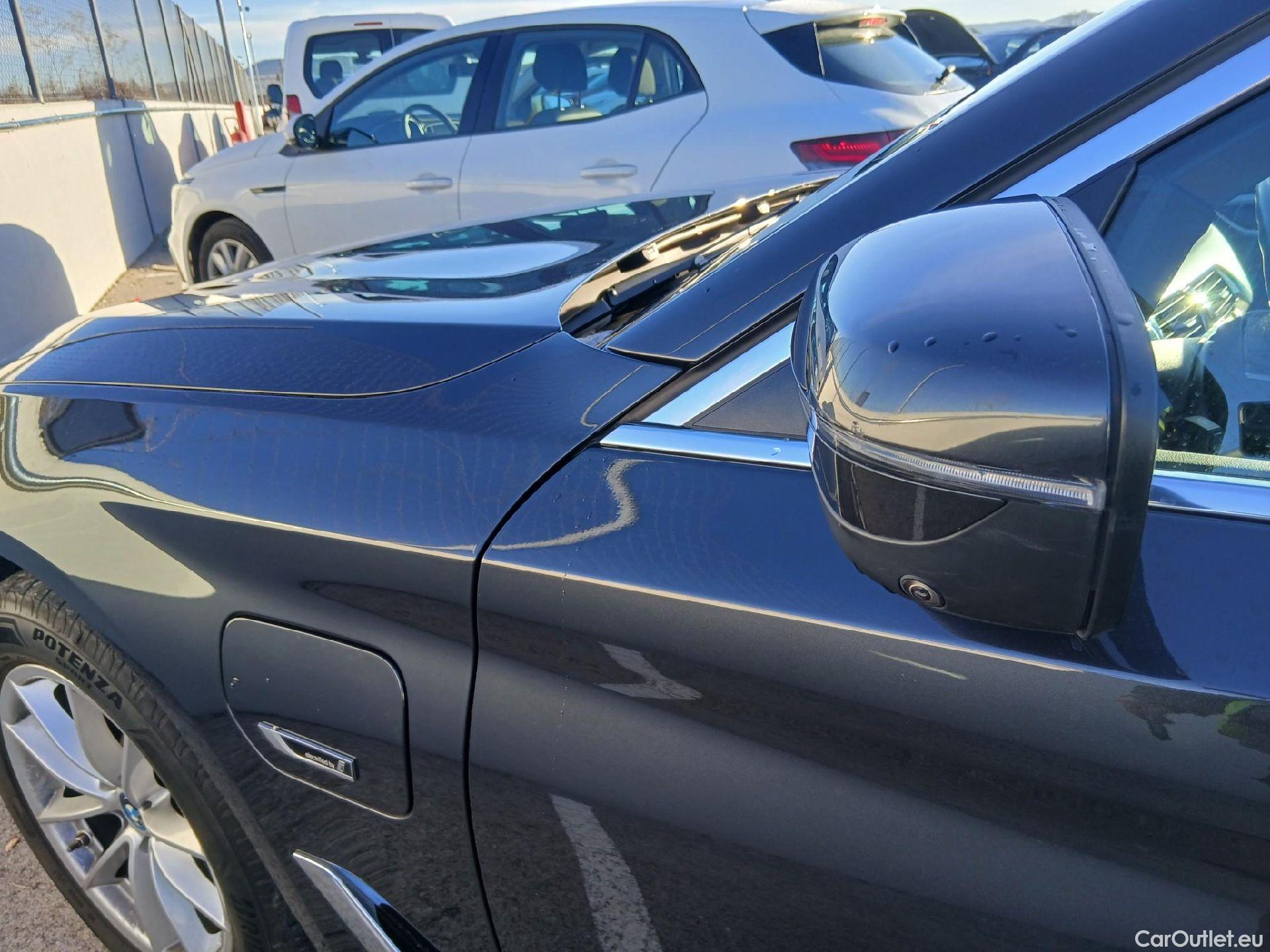  Bmw  Serie 5 BMW  / 2020 / 4P / sedán 520e #13