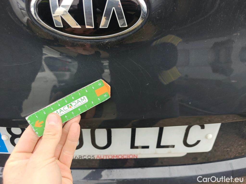  KIA  Sportage KIA  1.6MHEV Drive 100kW(136CV) 4x2(Crist Tintados) #4
