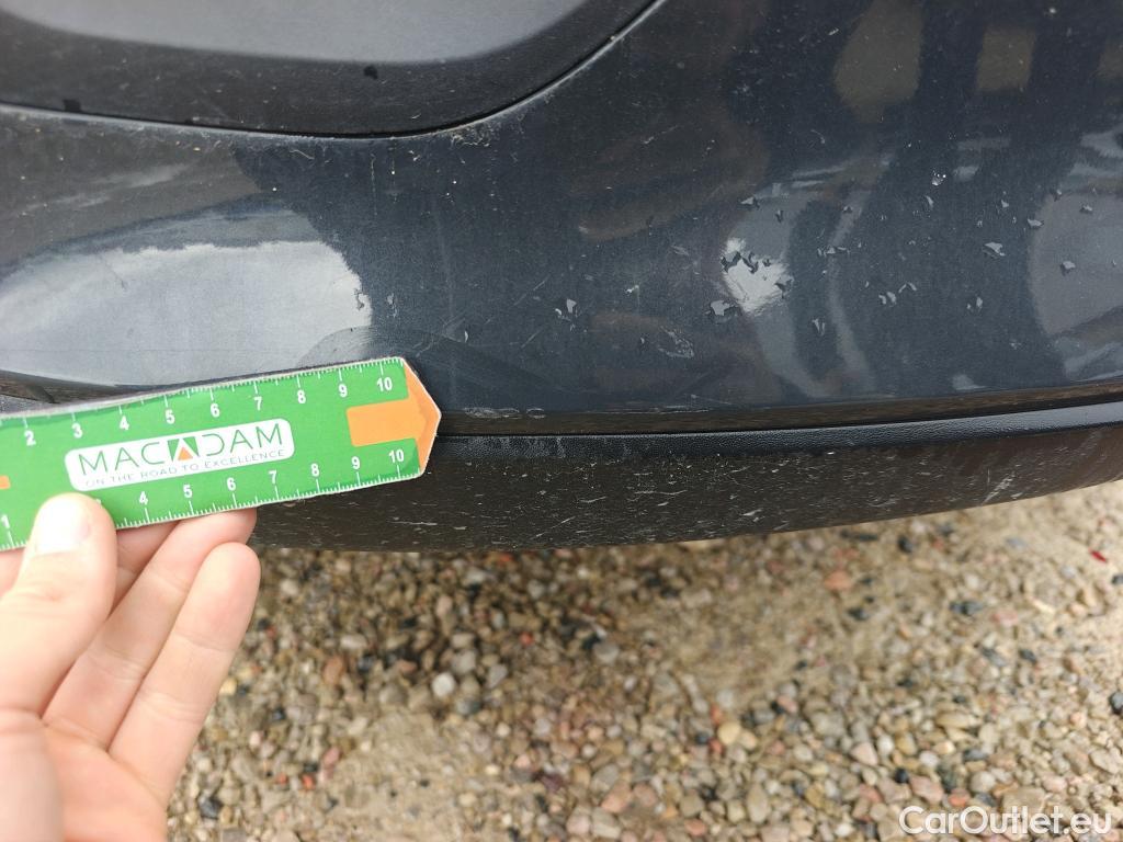  KIA  Sportage KIA  1.6MHEV Drive 100kW(136CV) 4x2(Crist Tintados) #50