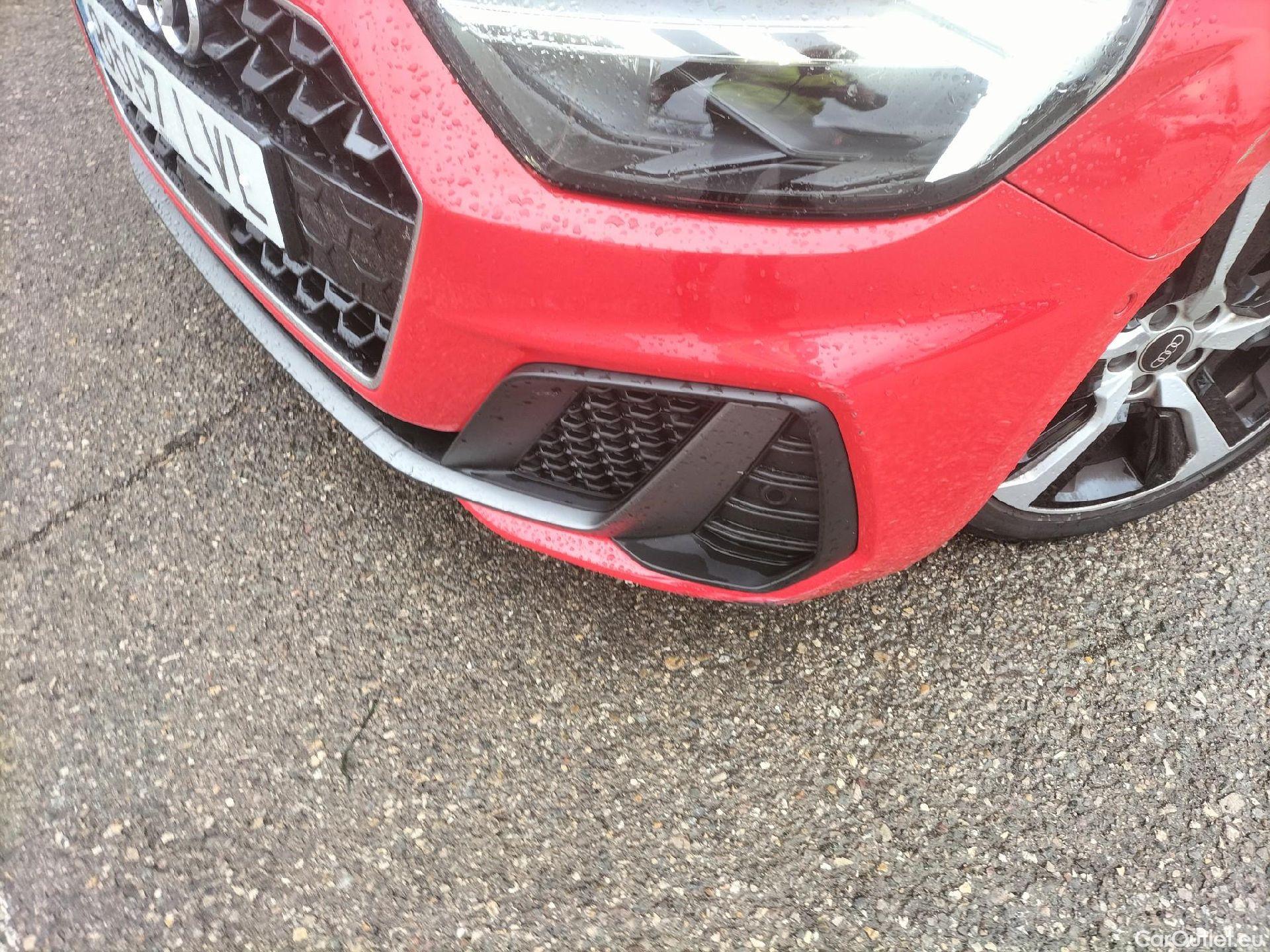  Audi  A1 Sportback AUDI A1 / 2018 / 5P / berlina con portón Sportback Adrenalin 25 TFSI 70kW (95CV)(SP)(SL) #2