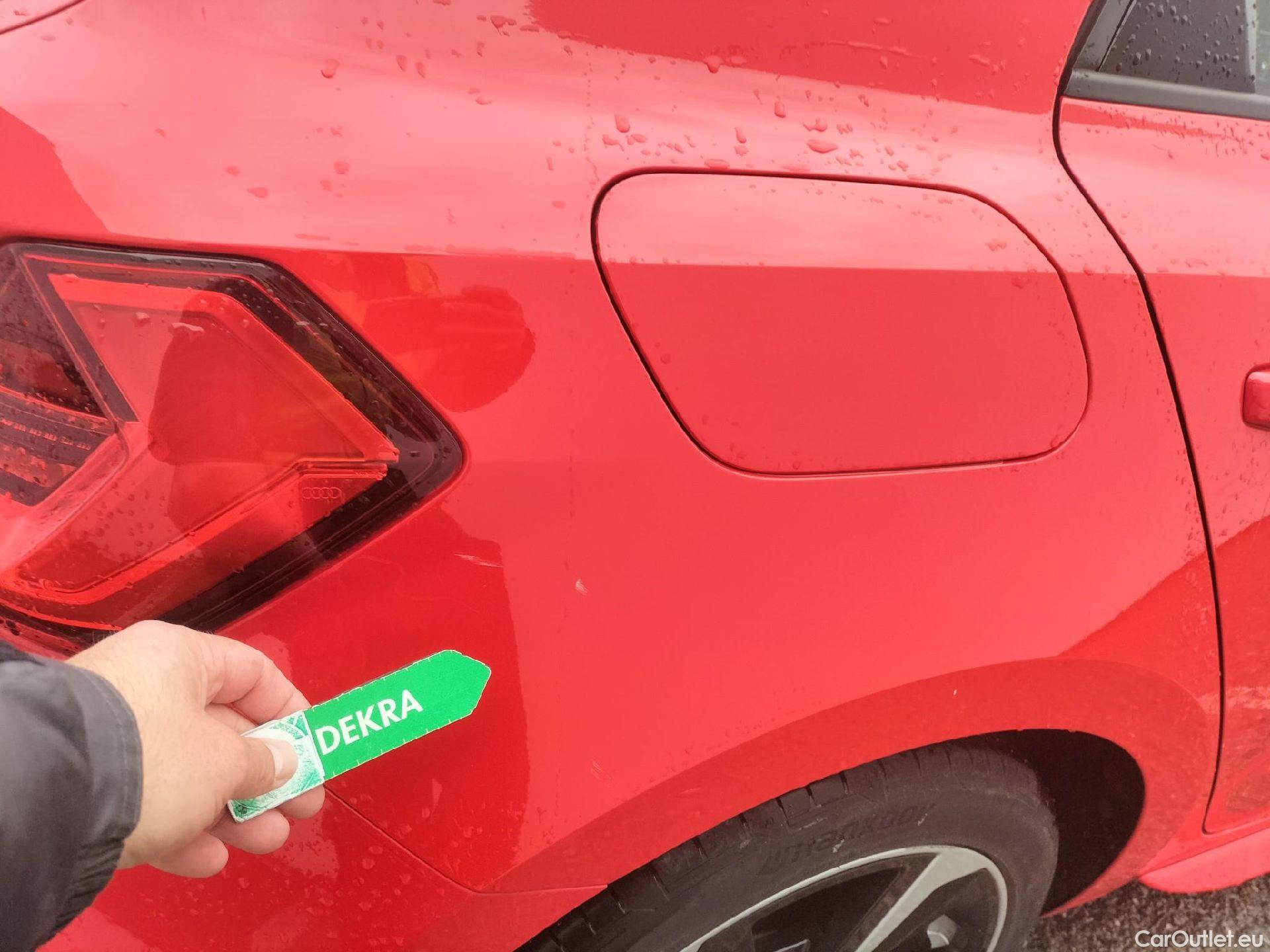  Audi  A1 Sportback AUDI A1 / 2018 / 5P / berlina con portón Sportback Adrenalin 25 TFSI 70kW (95CV)(SP)(SL) #37