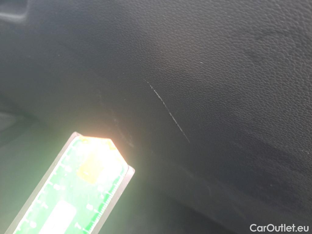  Skoda  KAMIQ SKODA  1.0 TSI 81kW (110CV) DSG Ambition #18