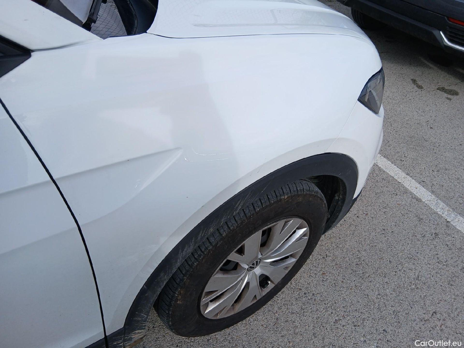  Volkswagen  T-CROSS VOLKSWAGEN  / 2018 / 5P / todoterreno Edition 1.0 TSI 70kW (95CV) #23