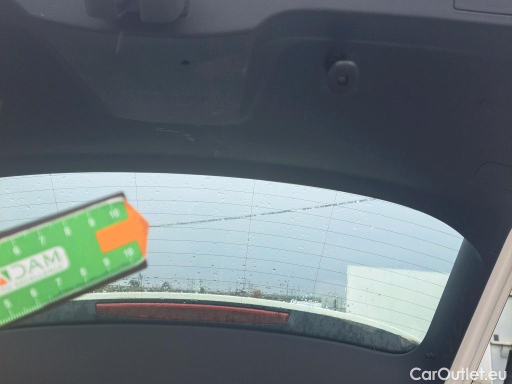  Skoda  KAMIQ SKODA  1.0 TSI 81kW (110CV) DSG Ambition #14