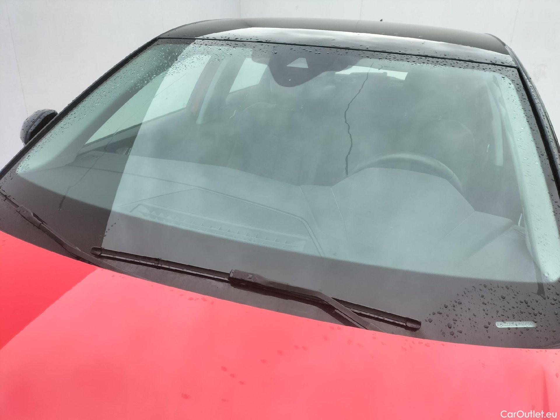  Audi  A1 Sportback AUDI A1 / 2018 / 5P / berlina con portón Sportback Adrenalin 25 TFSI 70kW (95CV)(SP)(SL) #8