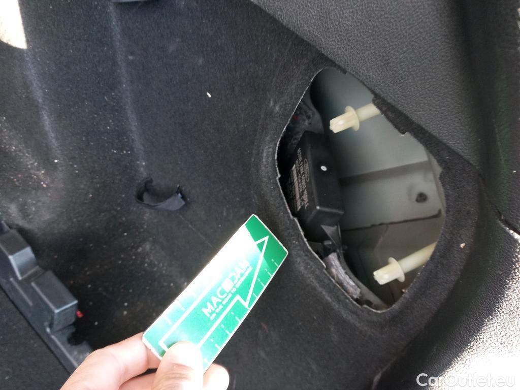  Ford  Focus FORD  / 2018 / 5P / familiar 1.0 Ecoboost 92kW Trend+ SB #19