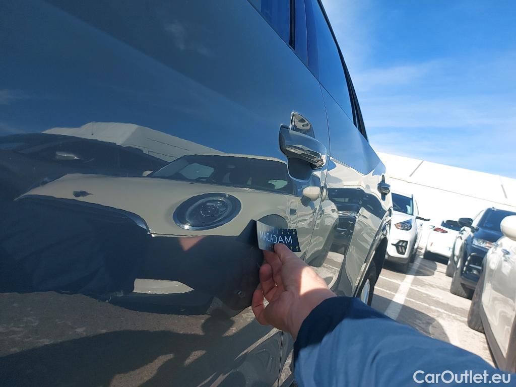  Audi  Q2 AUDI  / 2016 / 5P / todoterreno Design 30 TFSI 85kW (116CV) #16