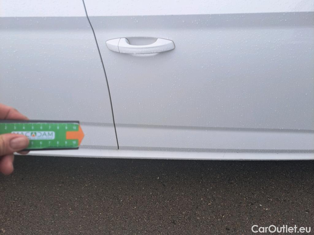  Skoda  KAMIQ SKODA  1.0 TSI 81kW (110CV) DSG Ambition #19