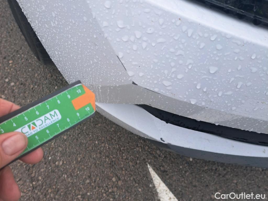  Skoda  KAMIQ SKODA  1.0 TSI 81kW (110CV) DSG Ambition #30