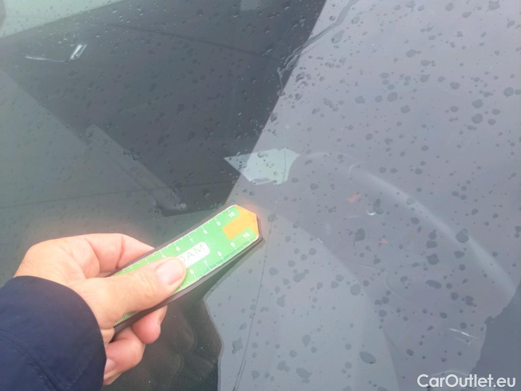  Skoda  KAMIQ SKODA  1.0 TSI 81kW (110CV) DSG Ambition #2