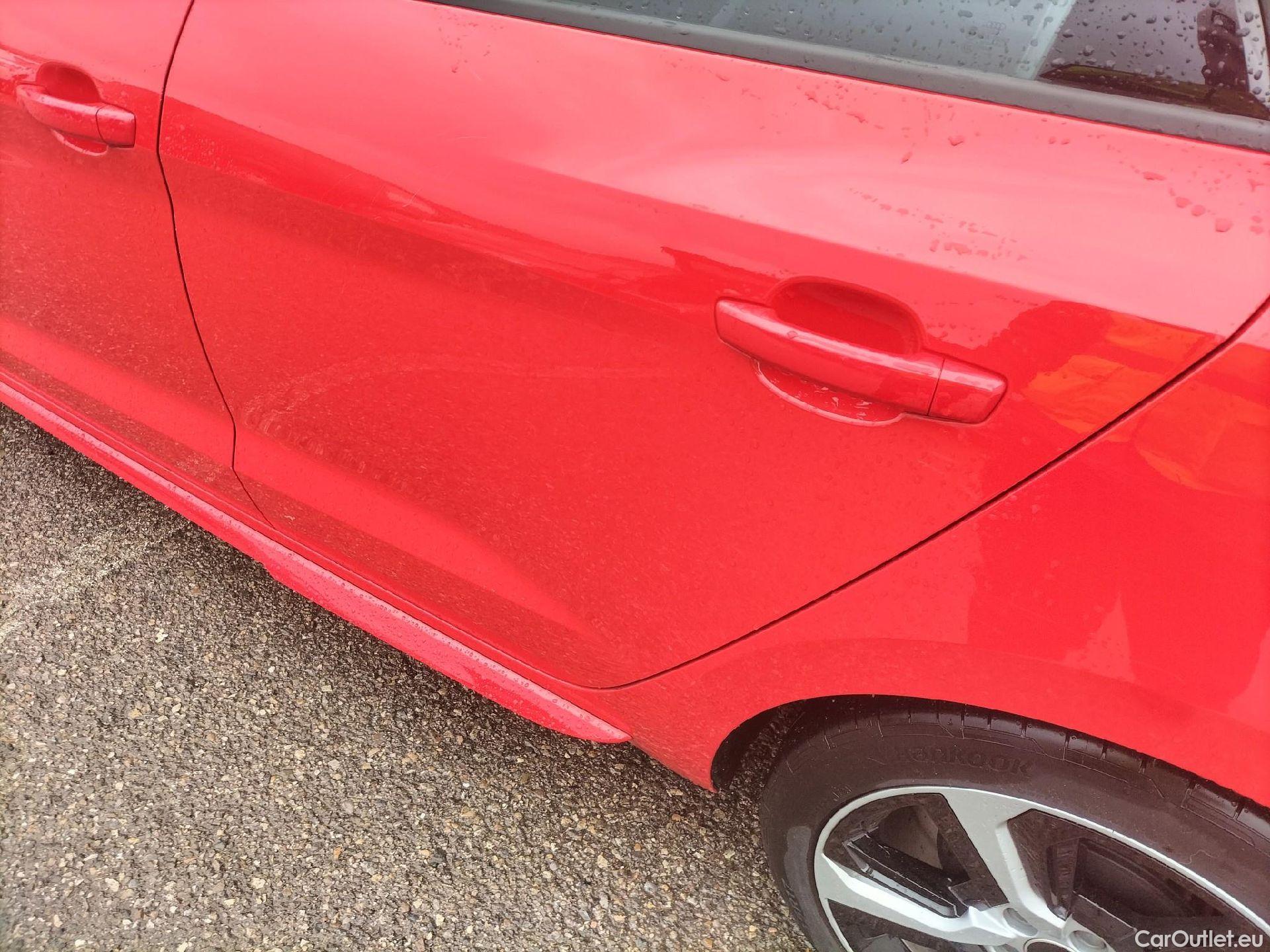  Audi  A1 Sportback AUDI A1 / 2018 / 5P / berlina con portón Sportback Adrenalin 25 TFSI 70kW (95CV)(SP)(SL) #16