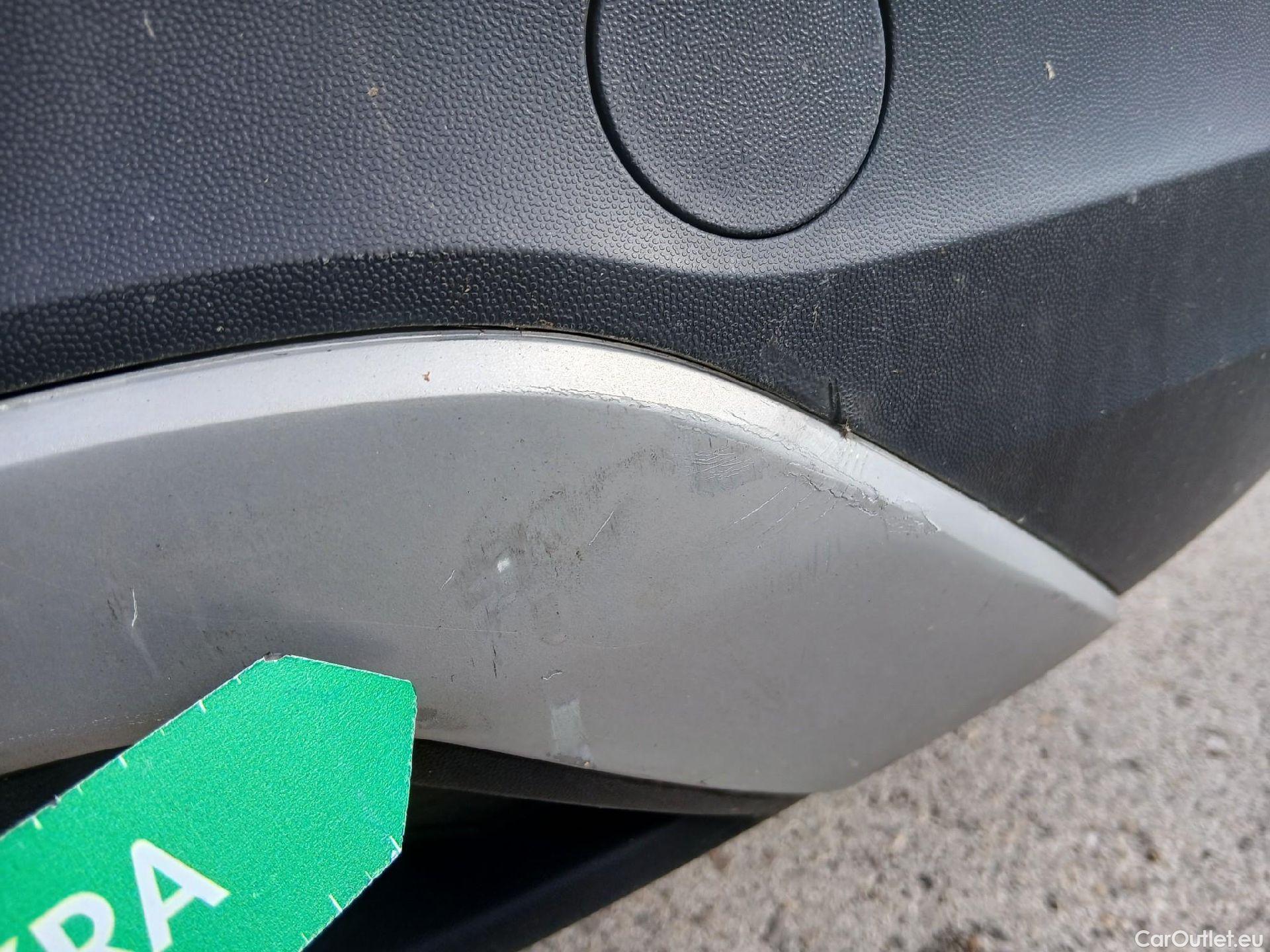  Volkswagen  T-CROSS VOLKSWAGEN  / 2018 / 5P / todoterreno Edition 1.0 TSI 70kW (95CV) #17