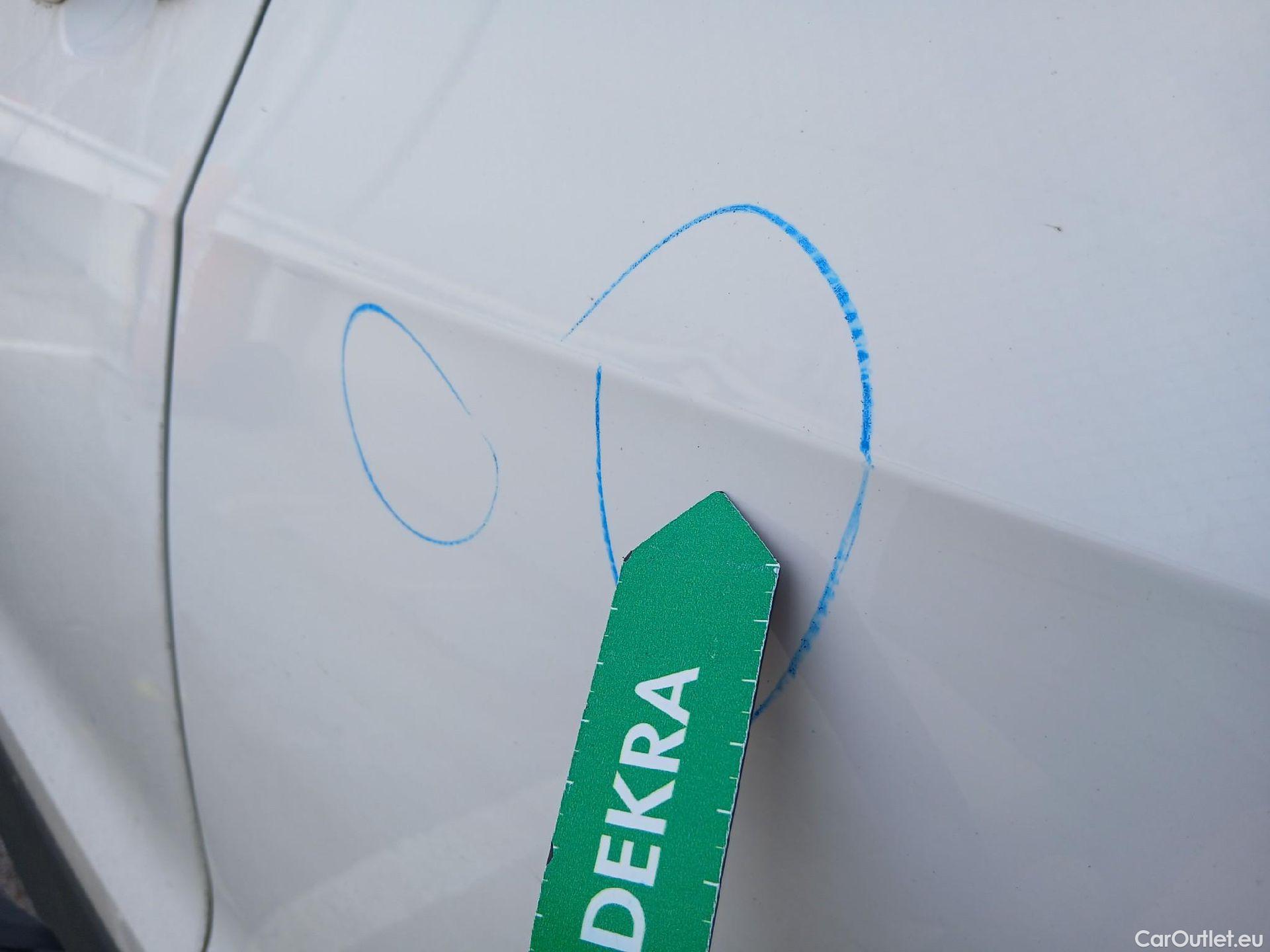  Volkswagen  T-CROSS VOLKSWAGEN  / 2018 / 5P / todoterreno Edition 1.0 TSI 70kW (95CV) #11