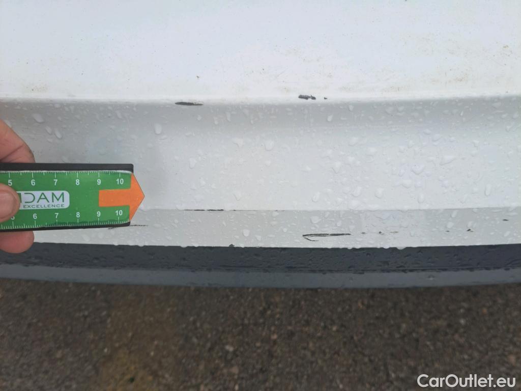  Skoda  KAMIQ SKODA  1.0 TSI 81kW (110CV) DSG Ambition #24