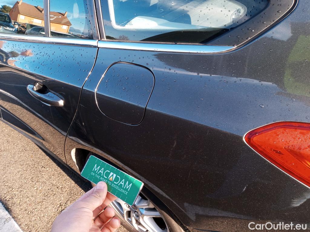  Ford  Focus FORD  / 2018 / 5P / familiar 1.0 Ecoboost 92kW Trend+ SB #44