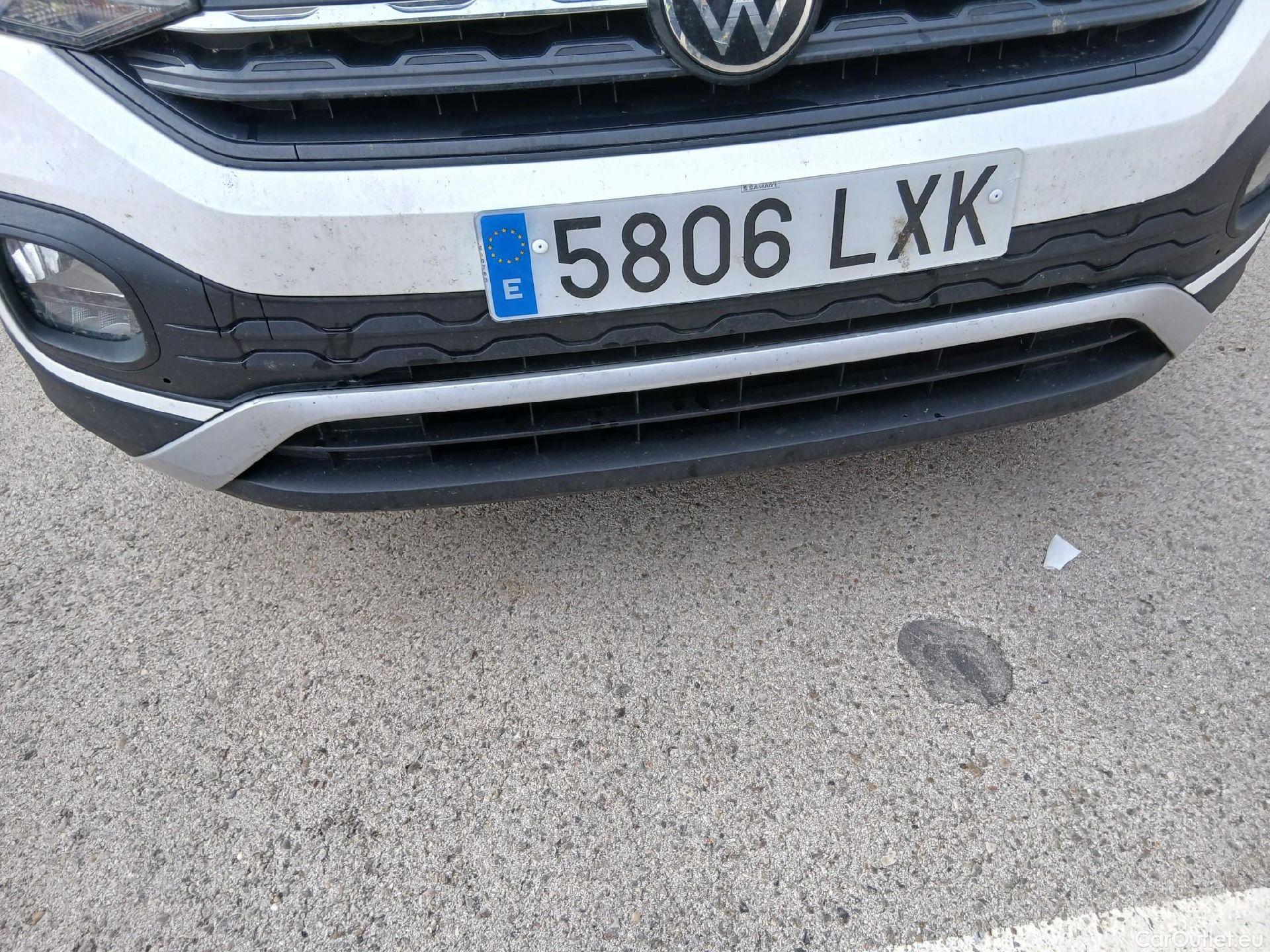  Volkswagen  T-CROSS VOLKSWAGEN  / 2018 / 5P / todoterreno Edition 1.0 TSI 70kW (95CV) #6