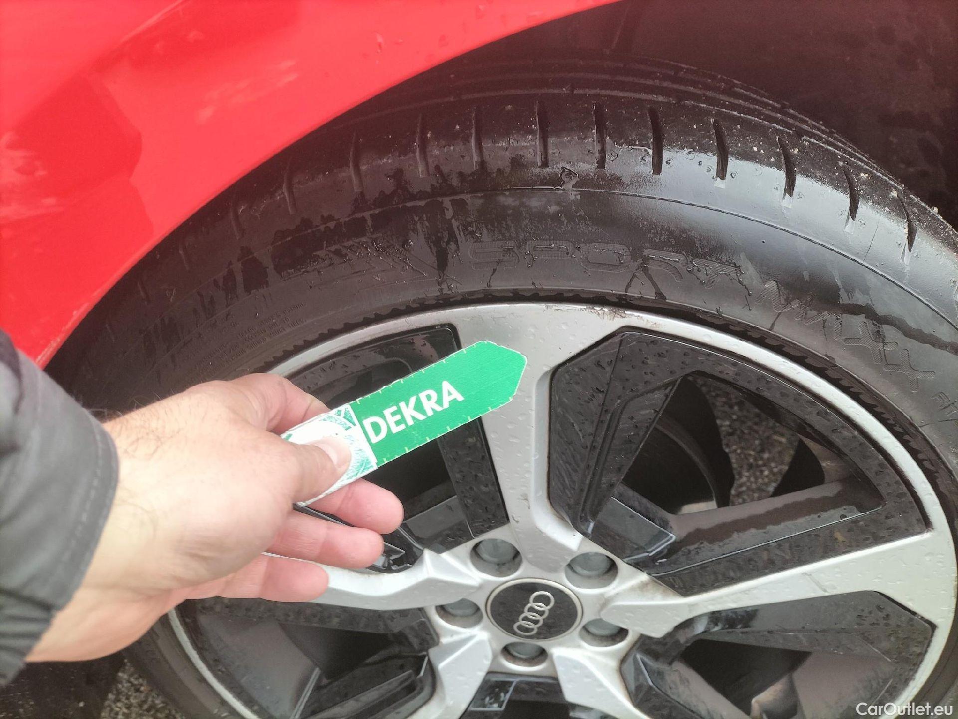  Audi  A1 Sportback AUDI A1 / 2018 / 5P / berlina con portón Sportback Adrenalin 25 TFSI 70kW (95CV)(SP)(SL) #11