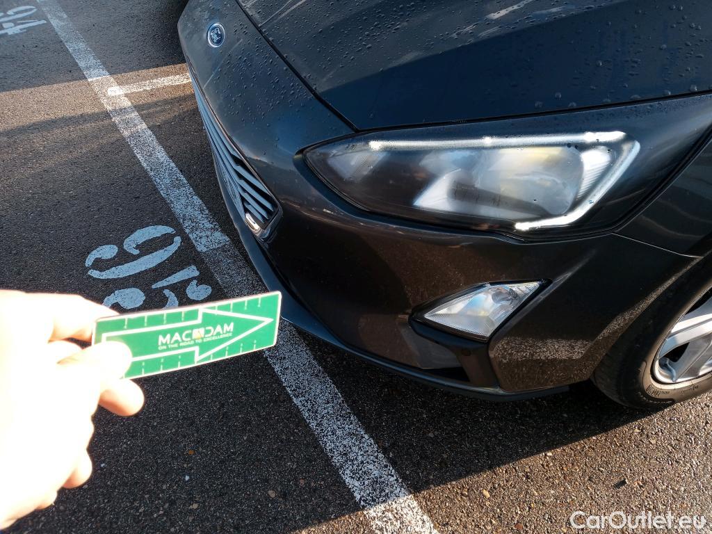  Ford  Focus FORD  / 2018 / 5P / familiar 1.0 Ecoboost 92kW Trend+ SB #32