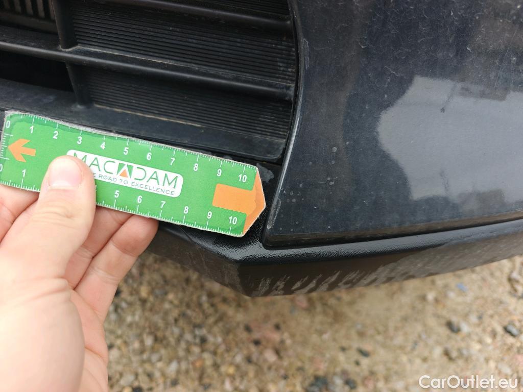  KIA  Sportage KIA  1.6MHEV Drive 100kW(136CV) 4x2(Crist Tintados) #49