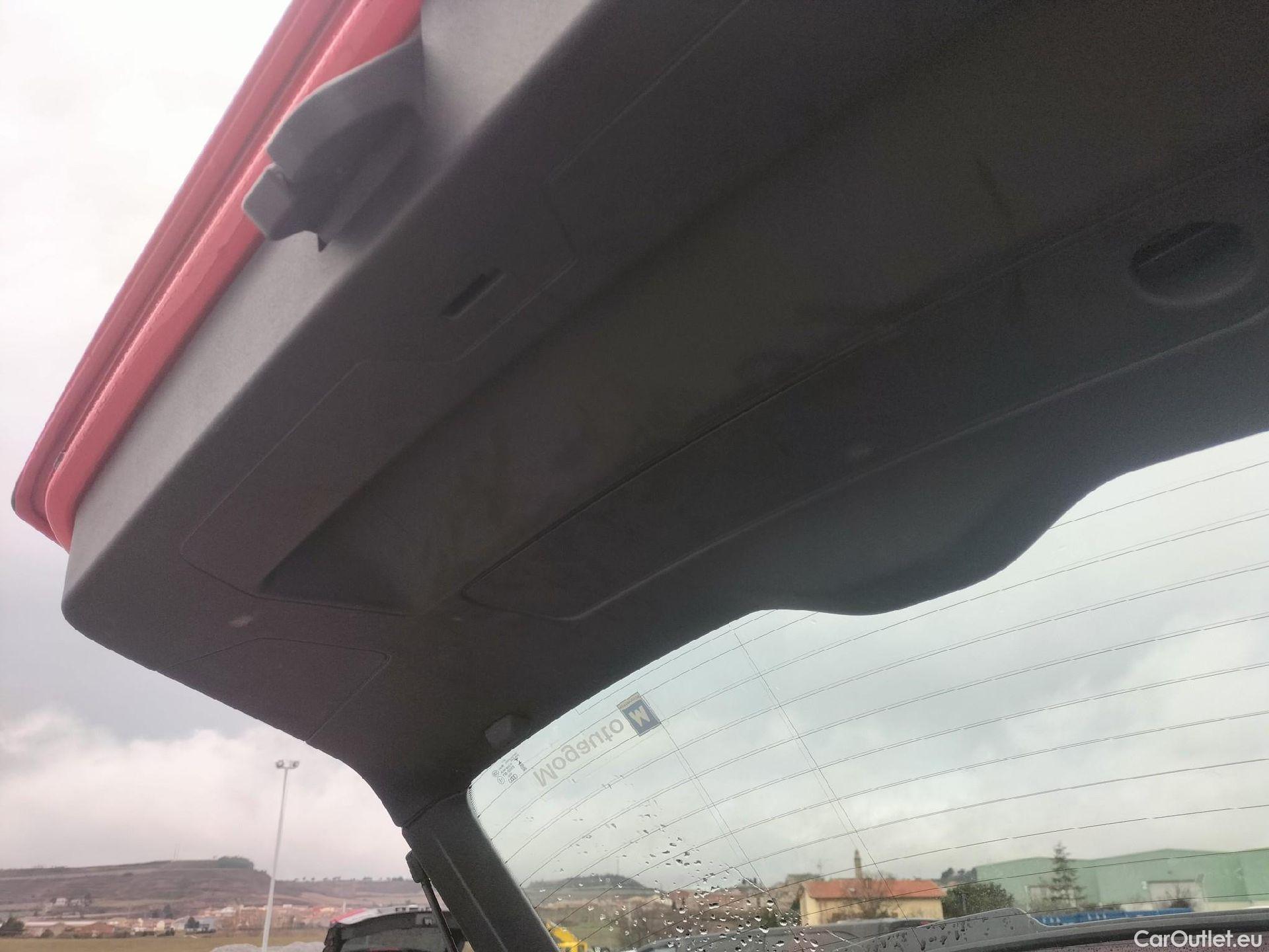  Audi  A1 Sportback AUDI A1 / 2018 / 5P / berlina con portón Sportback Adrenalin 25 TFSI 70kW (95CV)(SP)(SL) #23